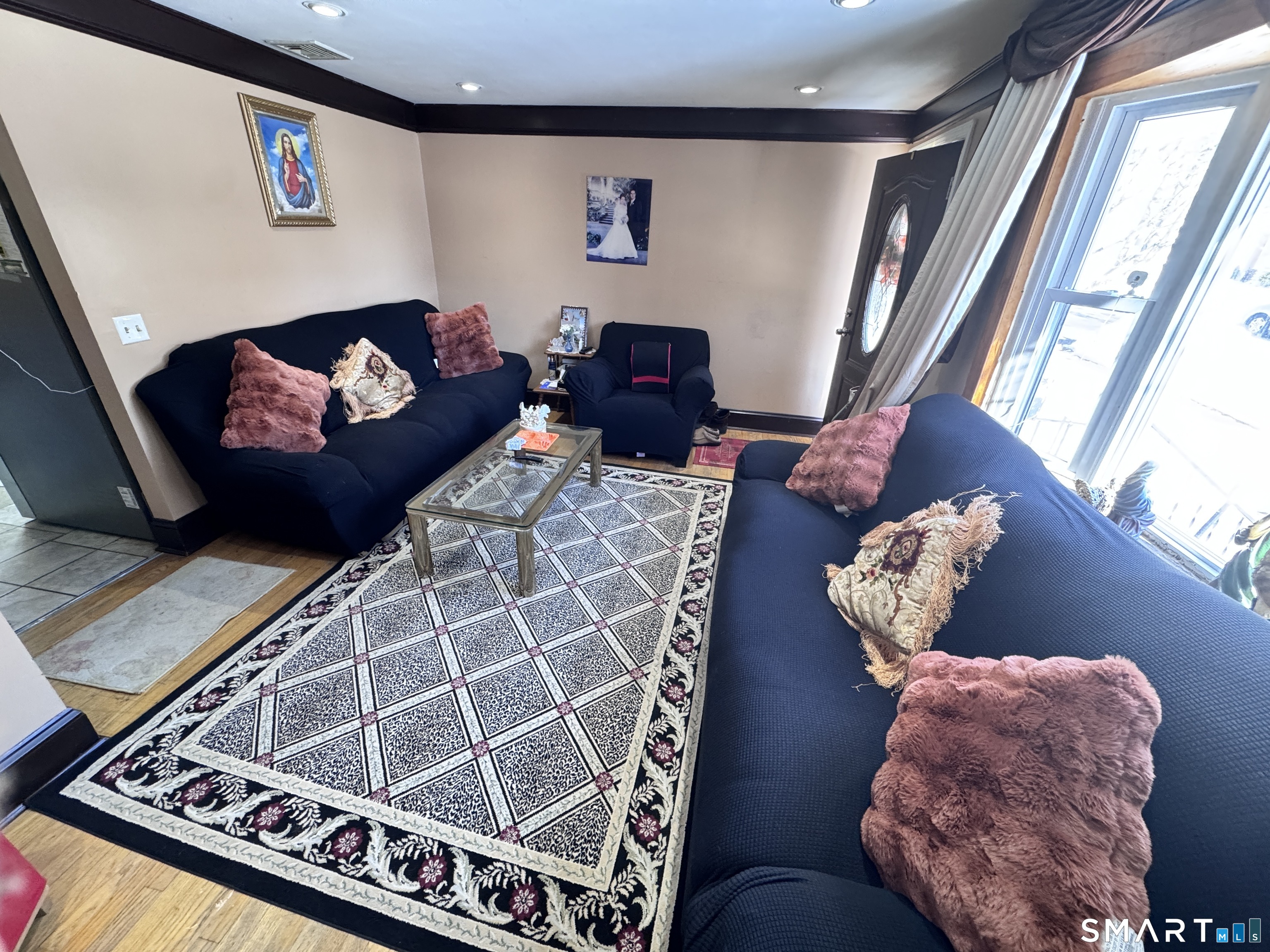 214 York Road Fairfield, CT 06825 - Photo 5 of 32