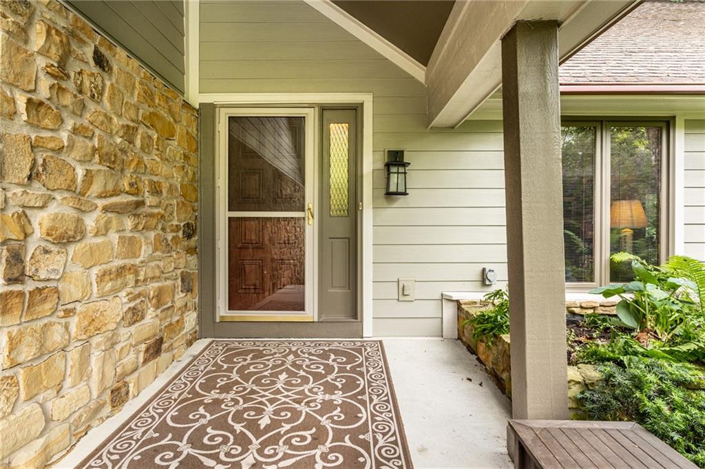 8204 Claridge Road Indianapolis, IN 46260 - Photo 2 of 50 Gallery Image 2