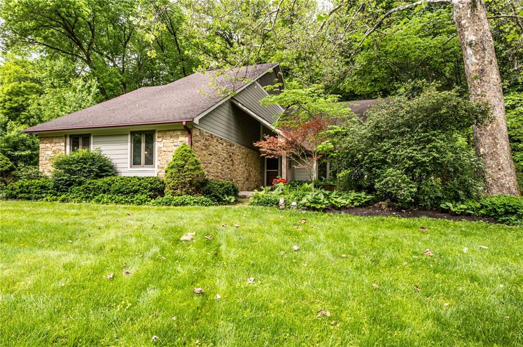 8204 Claridge Road Indianapolis, IN 46260 - Photo 3 of 50 Gallery Image 3