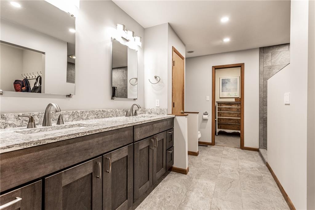 8204 Claridge Road Indianapolis, IN 46260 - Photo 25 of 50 Gallery Image 25