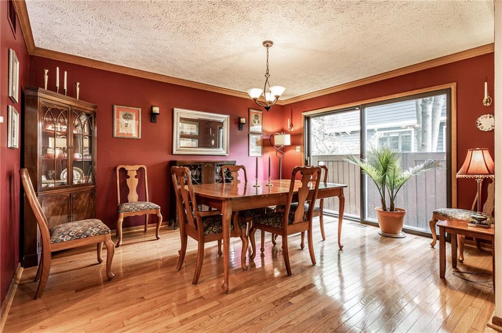 8204 Claridge Road Indianapolis, IN 46260 - Photo 10 of 50 Gallery Image 10