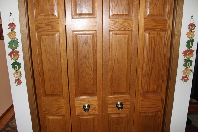 $469,900 | 2925 North 120th Street, Wauwatosa, WI 53222