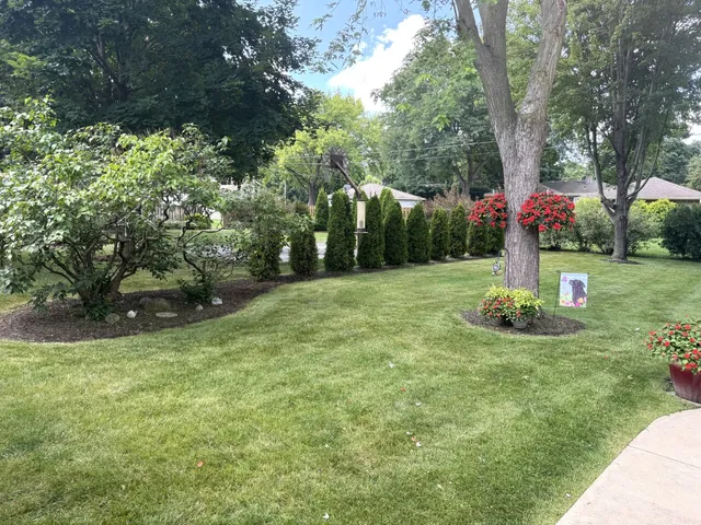 $469,900 | 2925 North 120th Street, Wauwatosa, WI 53222