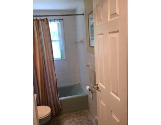 9 Eastgate Road Billerica, MA 01821 - Photo 14 of 35