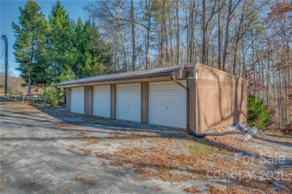 160 Fagan Drive Inman, SC 29349 - Photo 36 of 45 a view of a house with a yard