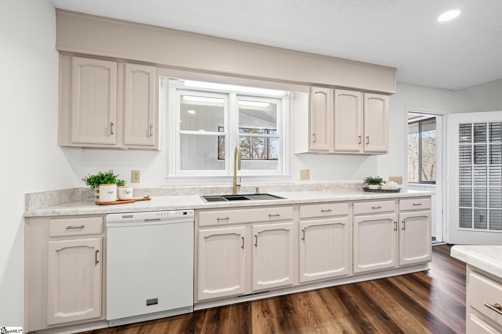 21 Anchorage Lane Salem, SC 29676 - Photo 12 of 39