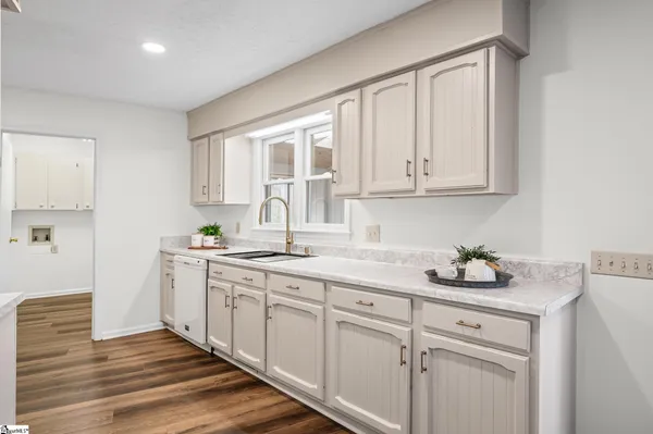 $390,000 | 21 Anchorage Lane, Salem, SC 29676