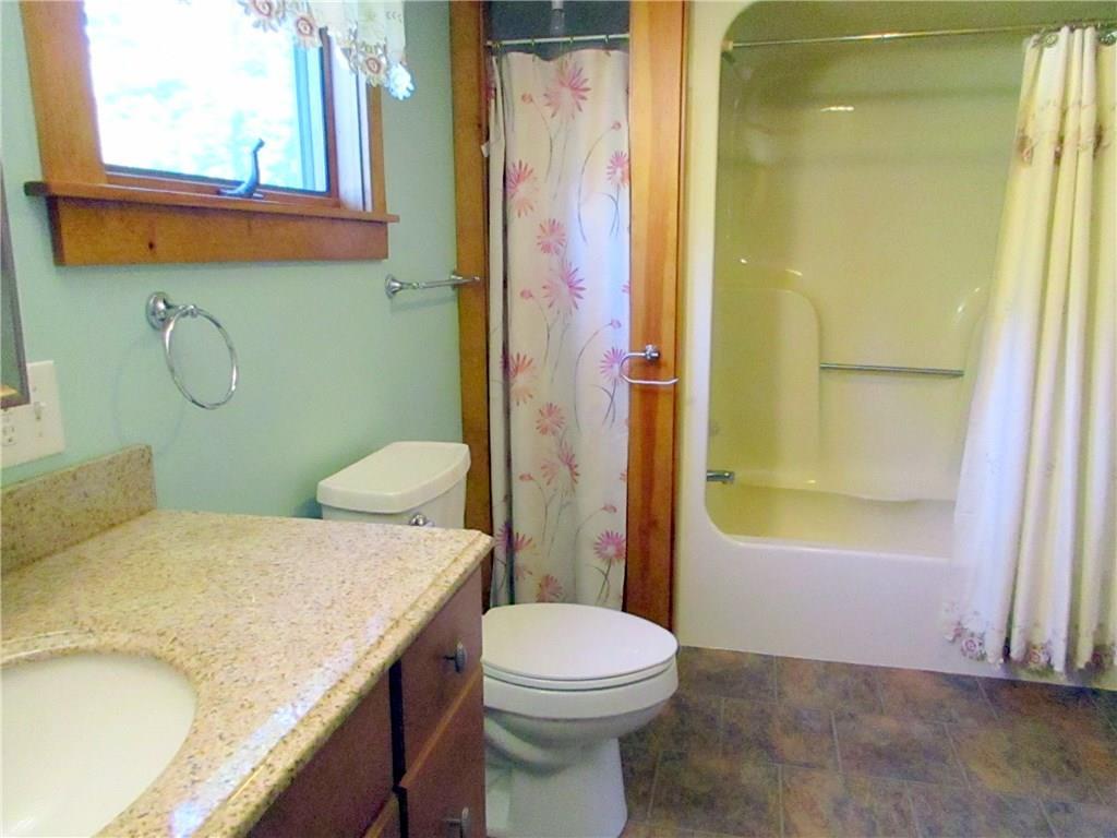 71 6 Rod Road Fairfield, ME 04937 - Photo 13 of 31 Full bath on the second floor