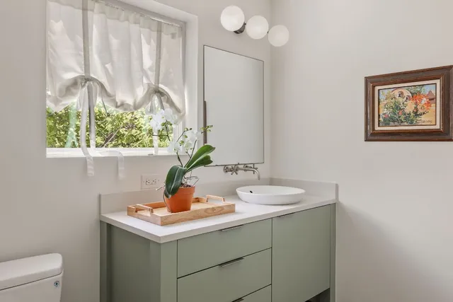 $1,650,000 | 2211 Canterbury Street, Austin, TX 78702