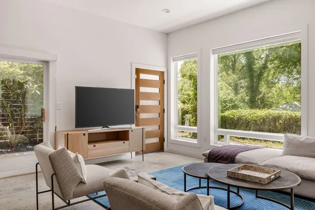 $1,650,000 | 2211 Canterbury Street, Austin, TX 78702