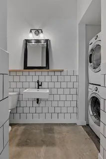 $1,650,000 | 2211 Canterbury Street, Austin, TX 78702