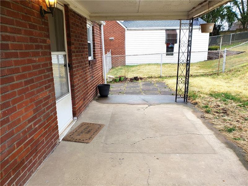 425 Agnew Road Jeannette, PA 15644 - Photo 15 of 17 Gallery Image 15