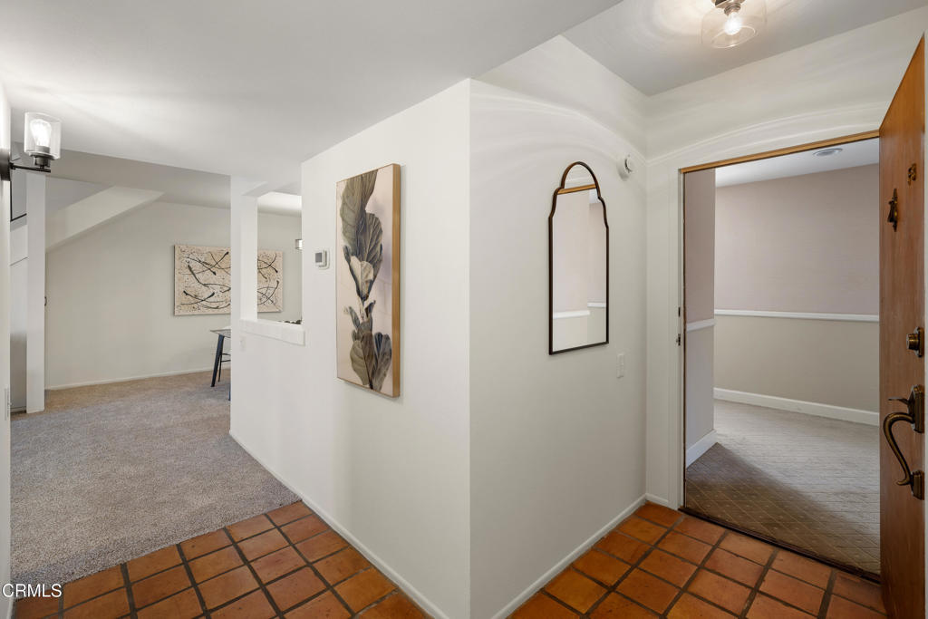 2385 Roscomare Road, Unit F8 Los Angeles, CA 90077 - Photo 2 of 50 SSR_2385RoscomareF8_006_FLEXMLS