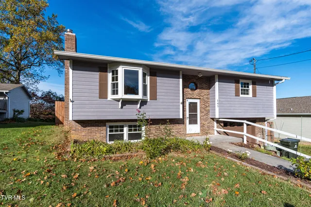 $289,900 | 145 Village Lane, Johnson City, TN 37615