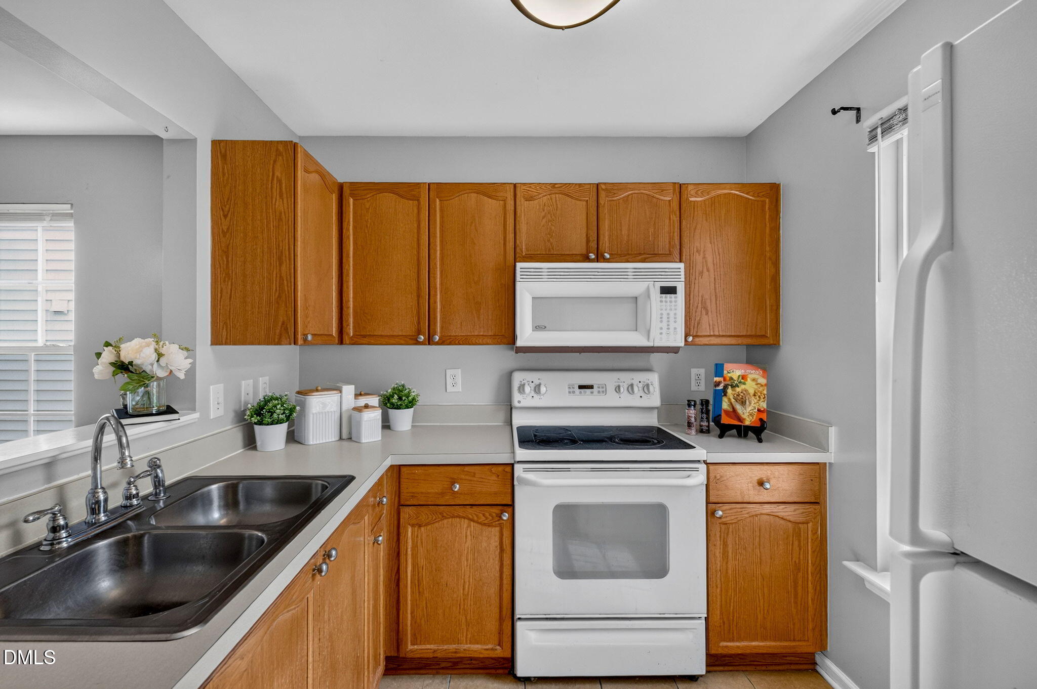 2425 Bay Harbor Drive Raleigh, NC 27604 - Photo 17 of 35 16-web-or-mls-2425 Bay Harbor Dr - 16