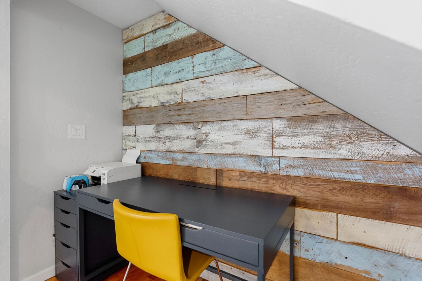 165 Bar Harbor Court Aptos, CA 95003 - Photo 13 of 37 a view of a room with table and chair