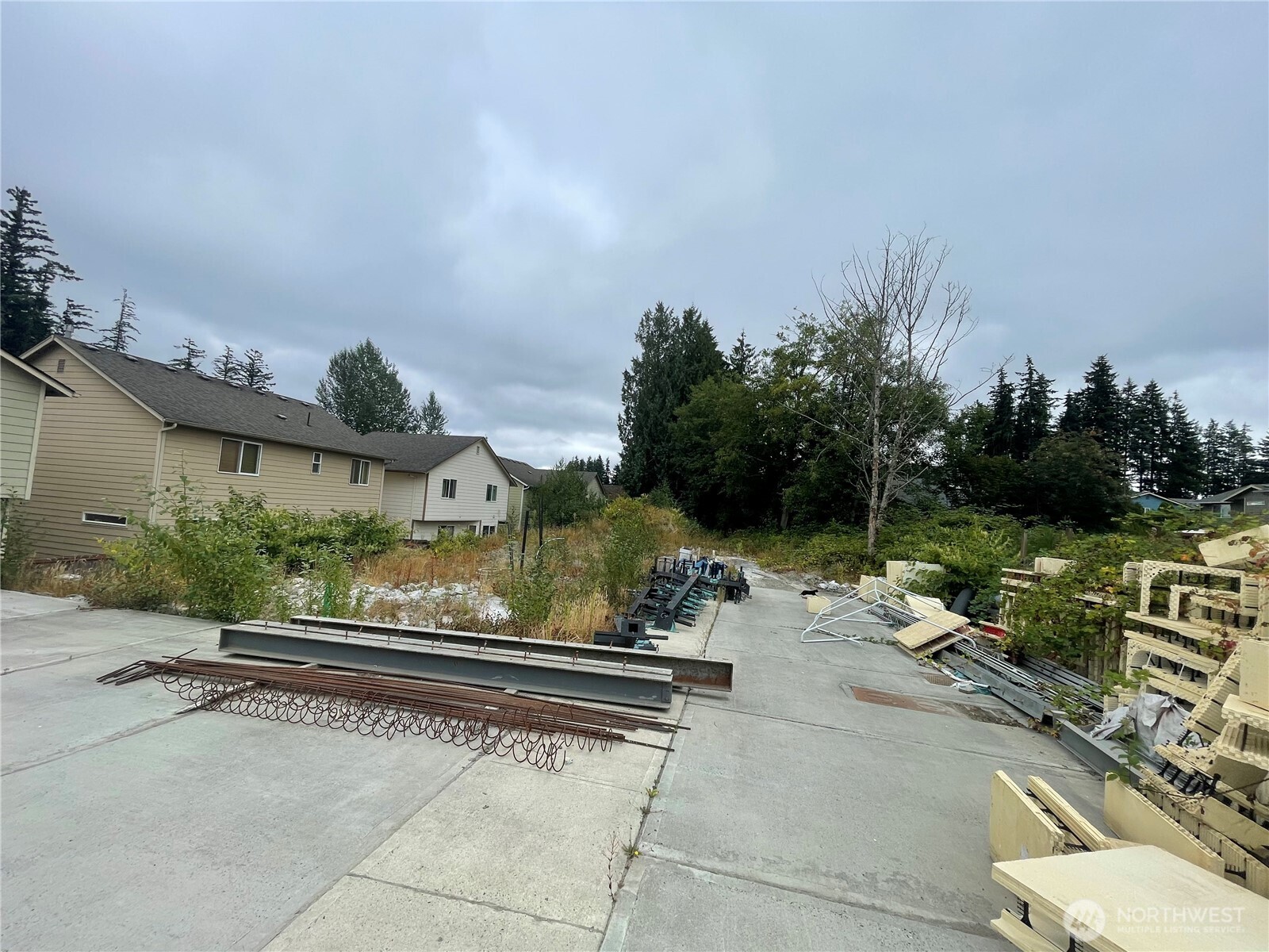 2908 122nd Street Southwest Everett, WA 98204 - Photo 5 of 10