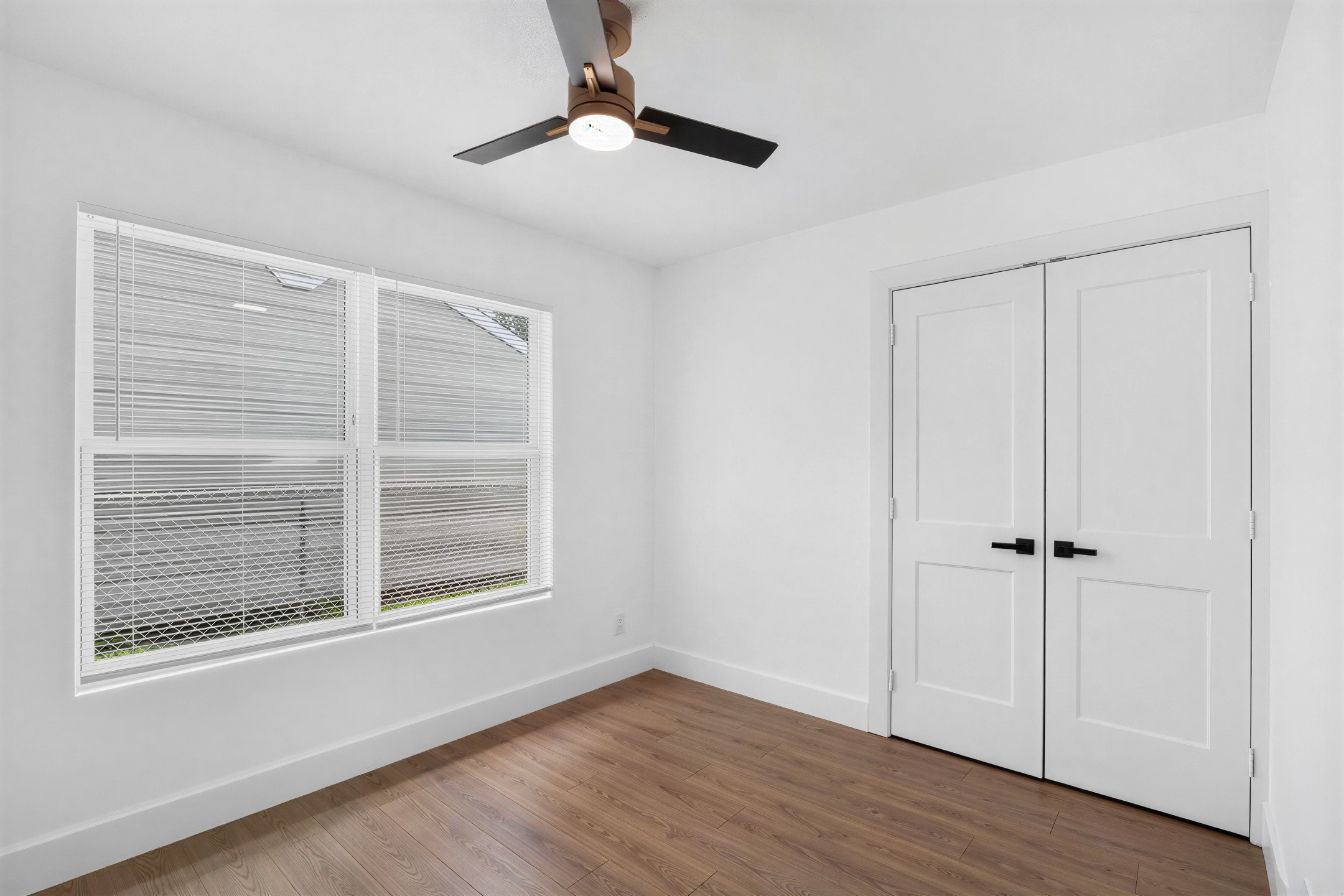 1015 Roper Street Houston, TX 77034 - Photo 25 of 48