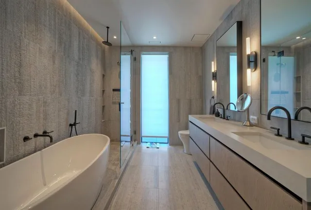 $2,500,000 | 2309 South 4th Street, Austin, TX 78704