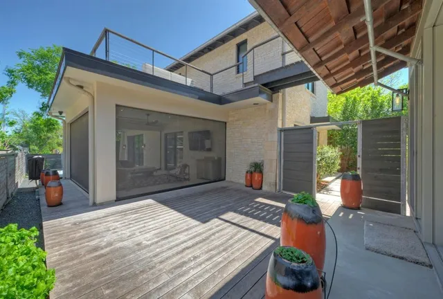 $2,500,000 | 2309 South 4th Street, Austin, TX 78704