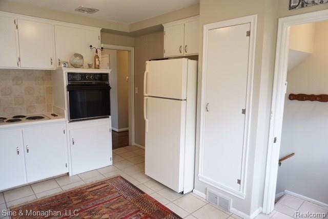 962 Barrington Road Grosse Pointe, MI 48230 - Photo 8 of 28 ORG_DSC04520.JPG
