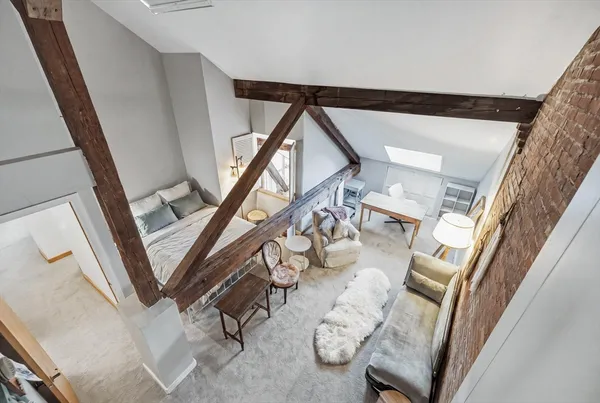 $565,000 | 35 New South Street, Unit 402, Northampton, MA 01060