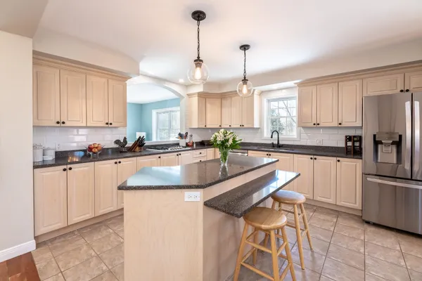 $775,000 | 10 Skywatch Road, Center Harbor, NH 03226