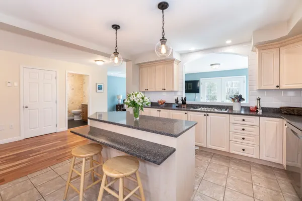 $775,000 | 10 Skywatch Road, Center Harbor, NH 03226