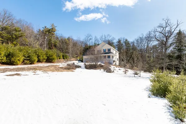 $775,000 | 10 Skywatch Road, Center Harbor, NH 03226