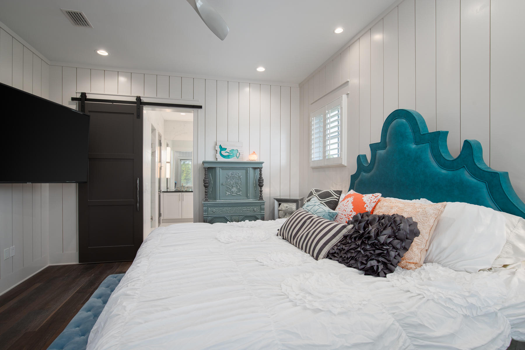 446 Morgans Trail Santa Rosa Beach, FL 32459 - Photo 28 of 49 a bedroom with a bed and a dresser