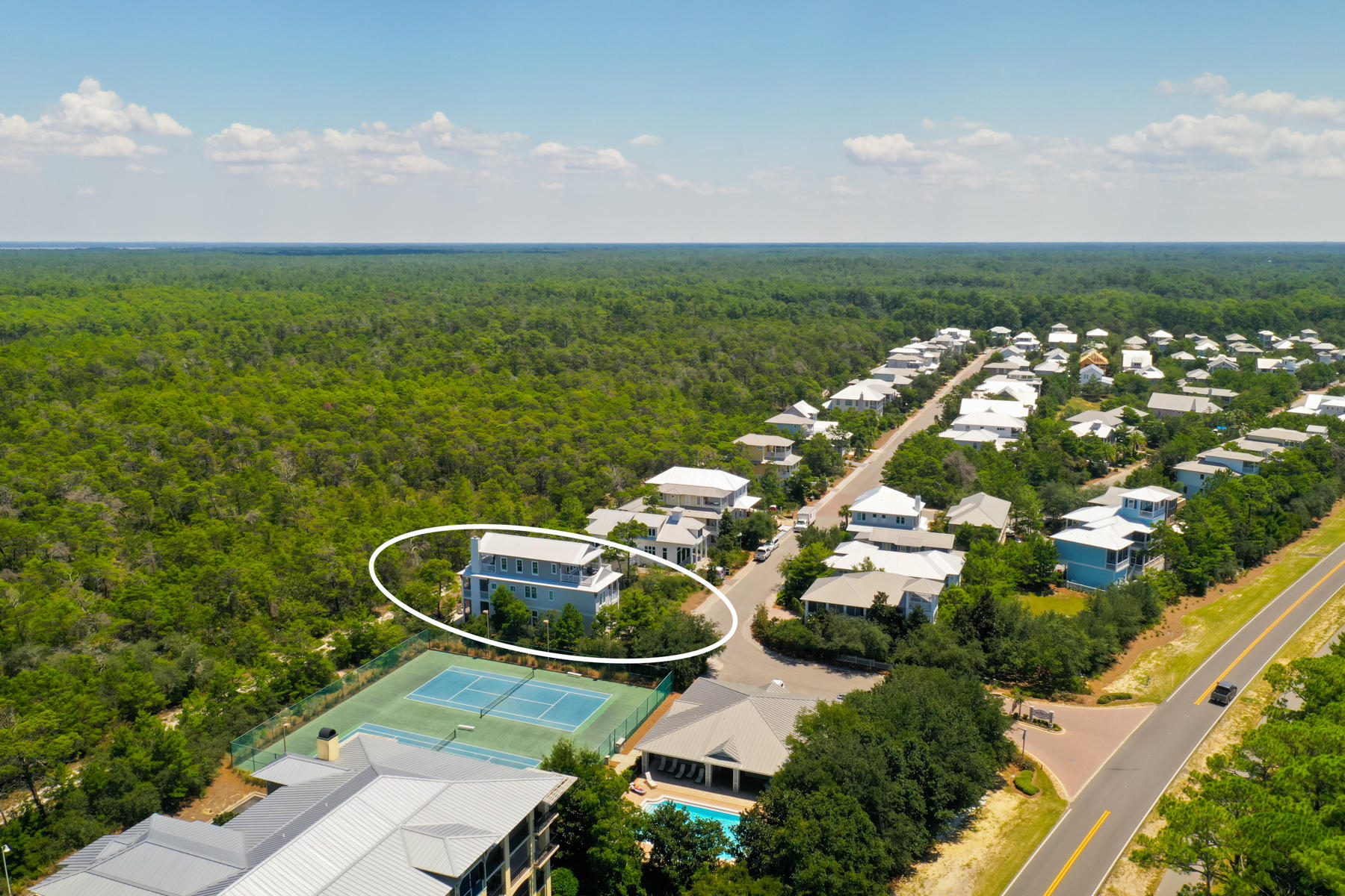 446 Morgans Trail Santa Rosa Beach, FL 32459 - Photo 48 of 49 a backyard of a house with lots of green space