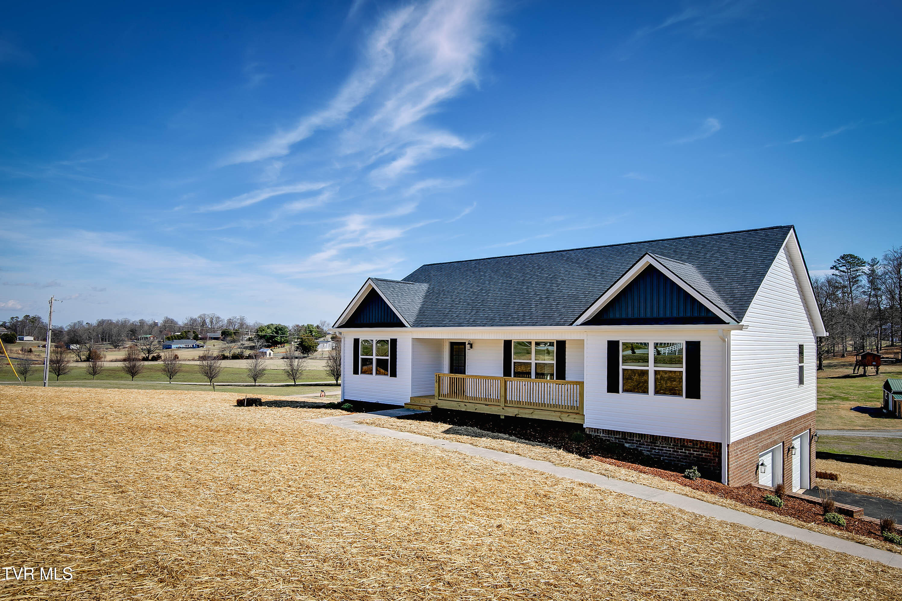 450 Barren Valley Road Chuckey, TN 37641 - Photo 2 of 27 450 Barren Valley Rd-2