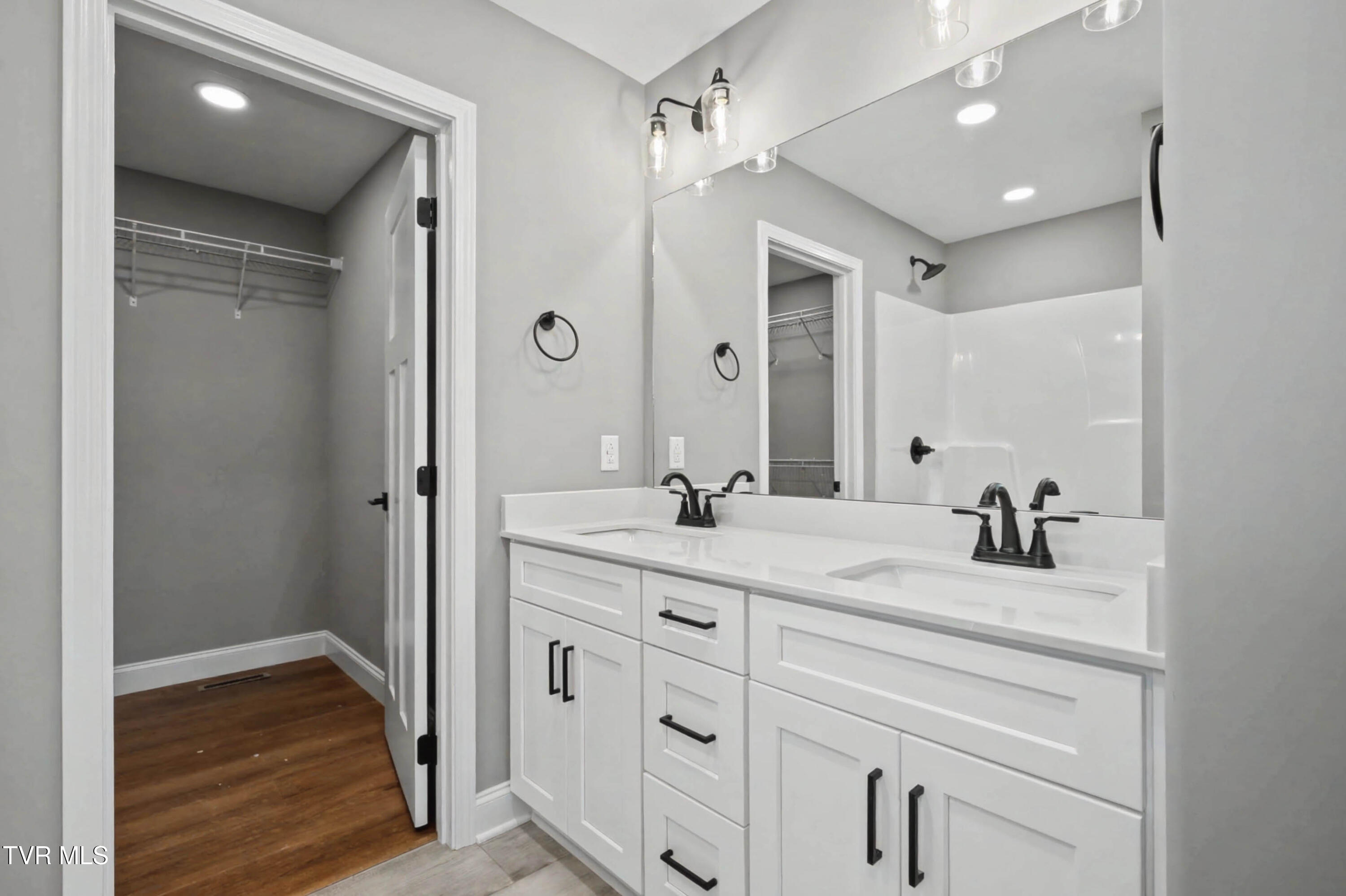 450 Barren Valley Road Chuckey, TN 37641 - Photo 22 of 27 450 Barren Valley Rd-22