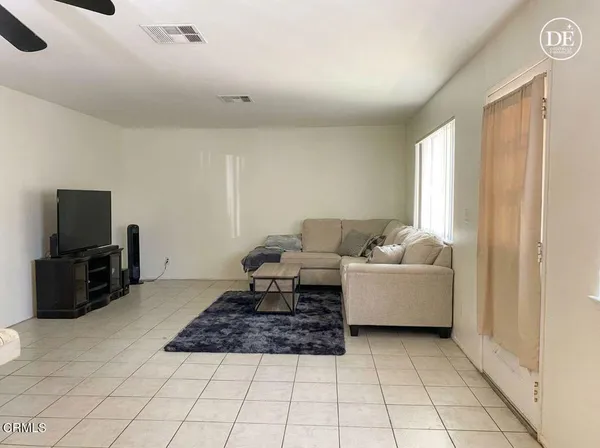 $425,000 | 5208 Shenandoah Street, Ventura, CA 93003