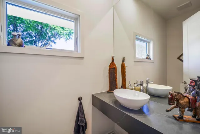 $2,249,000 | 8507 Rayburn Road, Bethesda, MD 20817