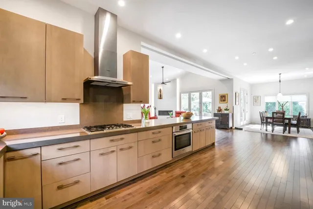 $2,249,000 | 8507 Rayburn Road, Bethesda, MD 20817