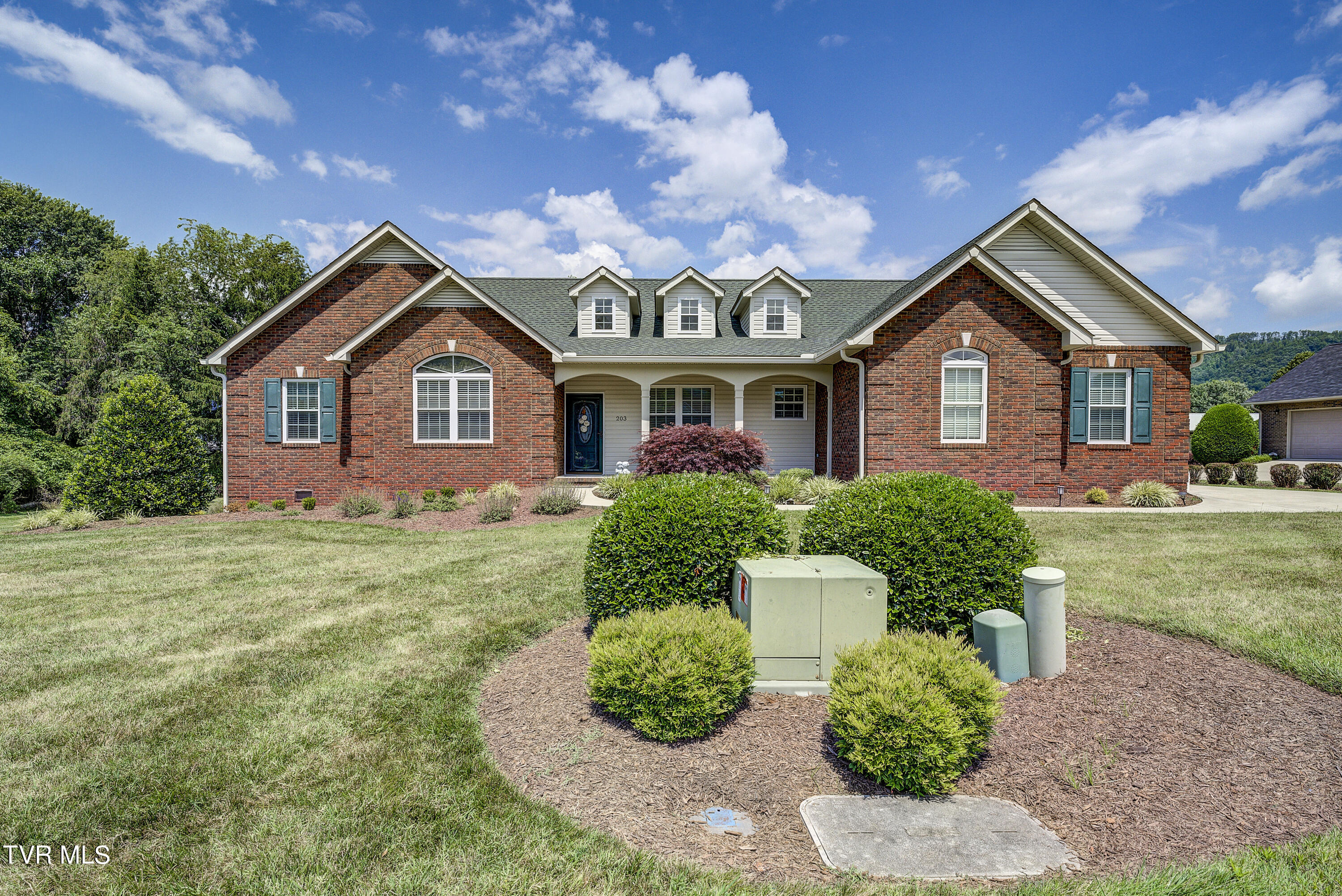 203 Old Farm Road Erwin, TN 37650 - Photo 2 of 50 OldFarm-2