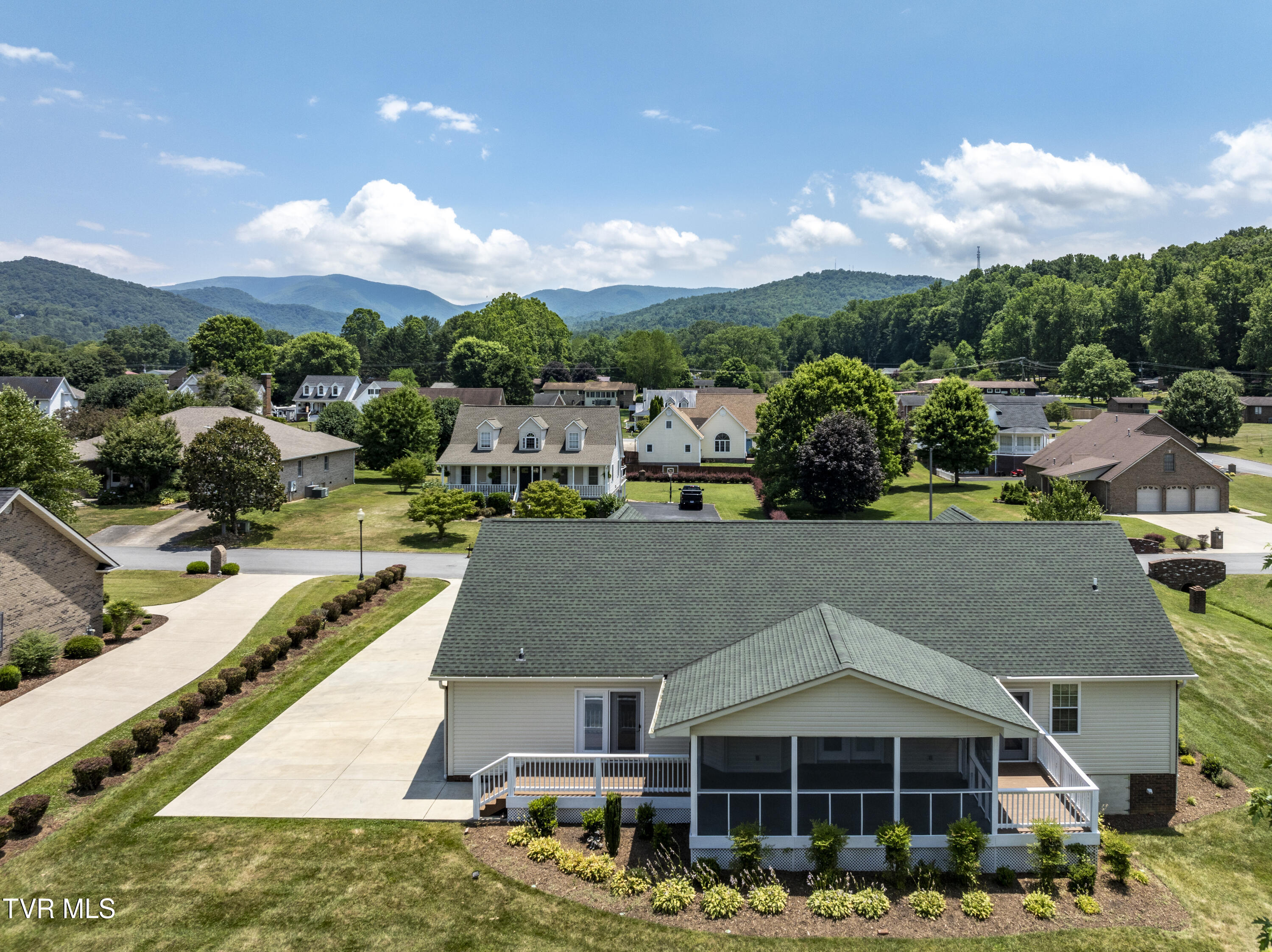 203 Old Farm Road Erwin, TN 37650 - Photo 10 of 50 OldFarm-aerials-4
