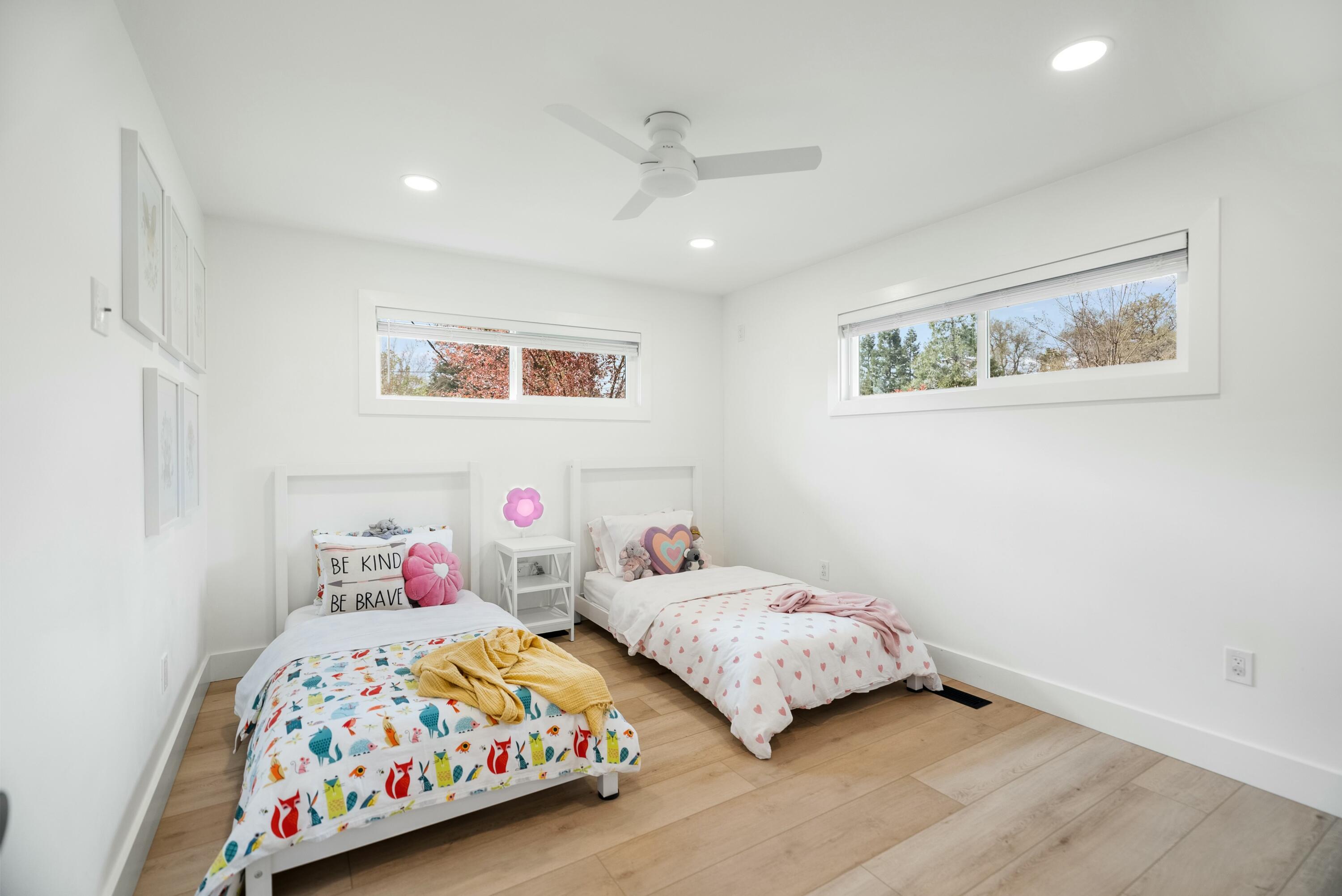 7068 Riata Drive Redding, CA 96002 - Photo 20 of 44 Bedroom 2