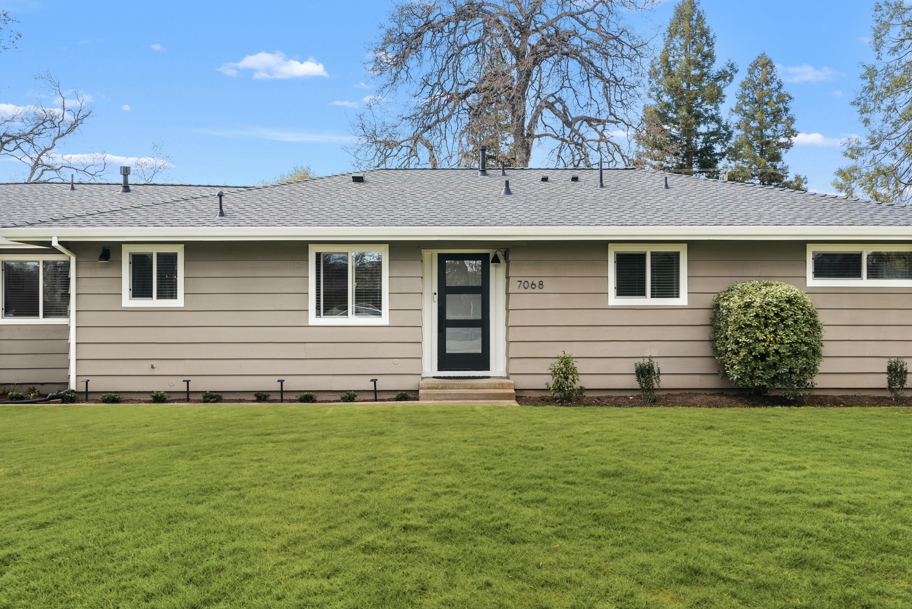 7068 Riata Drive Redding, CA 96002 - Photo 2 of 44 Exterior