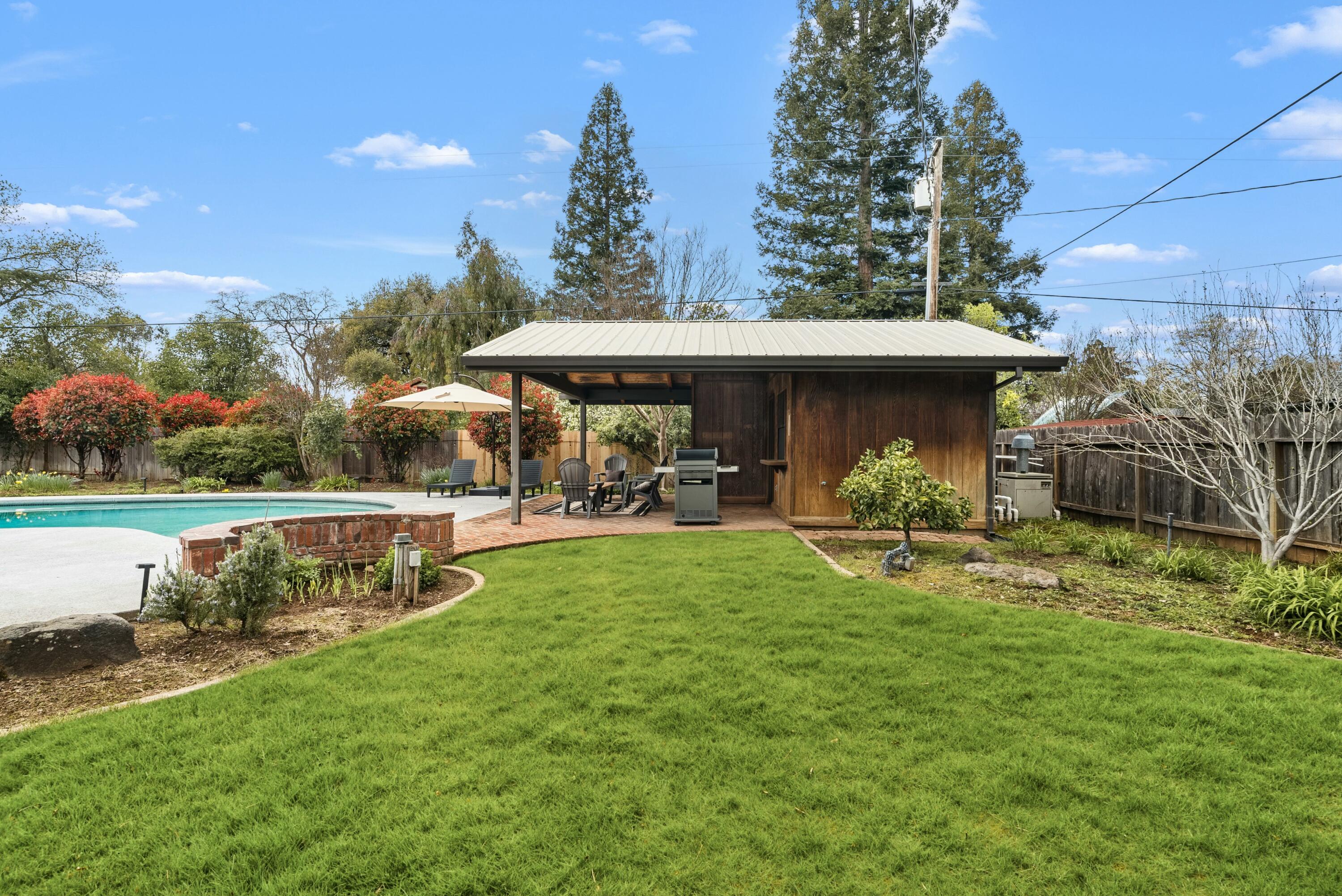 7068 Riata Drive Redding, CA 96002 - Photo 44 of 44 Backyard