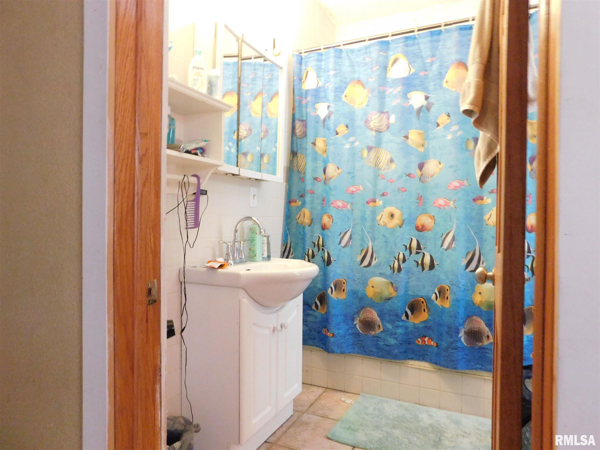 511 Main Street Pekin, IL 61554 - Photo 13 of 17 Gallery Image 13