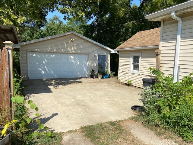511 Main Street Pekin, IL 61554 - Photo 2 of 17 Gallery Image 2