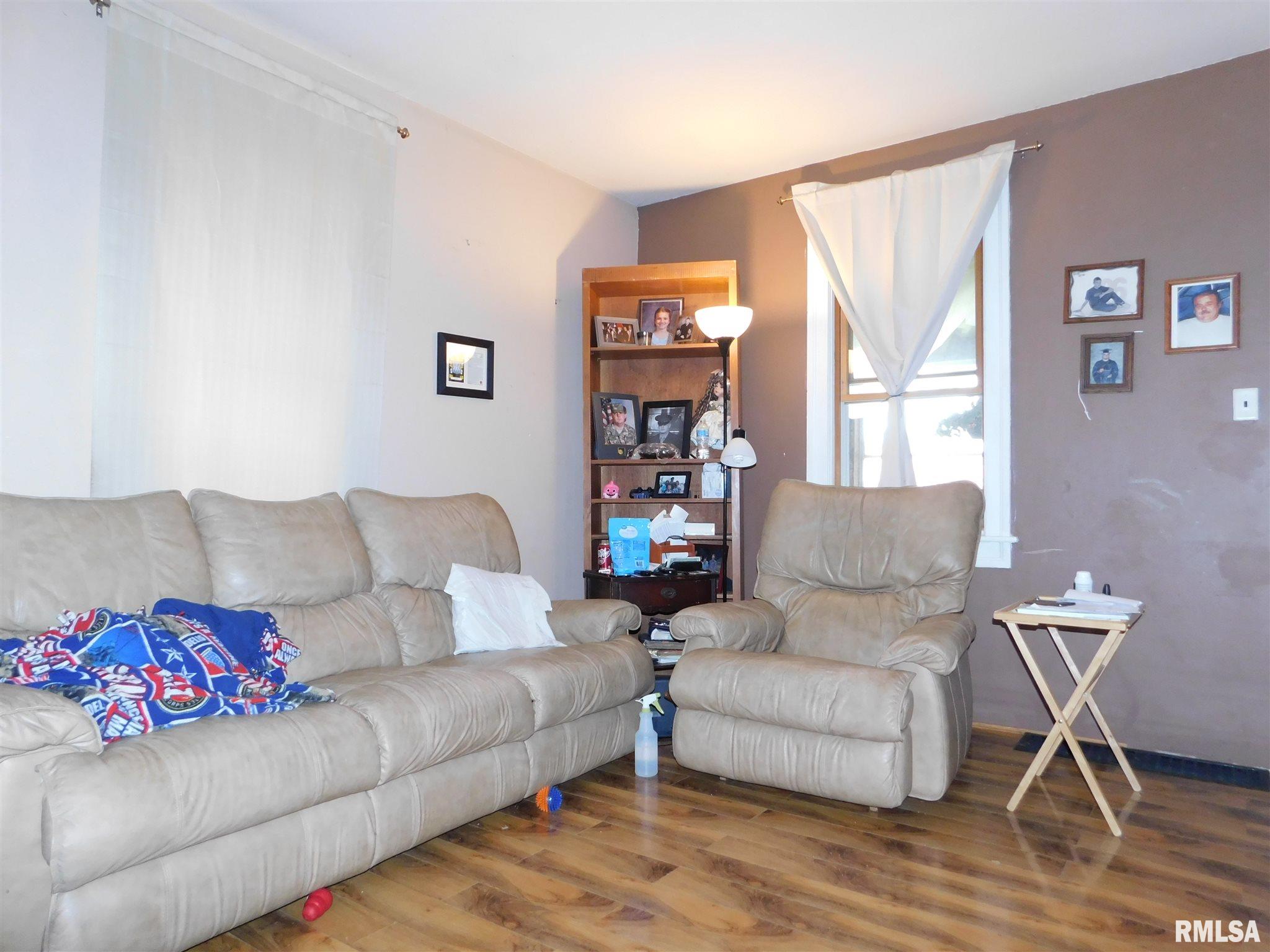 511 Main Street Pekin, IL 61554 - Photo 7 of 17 Gallery Image 7