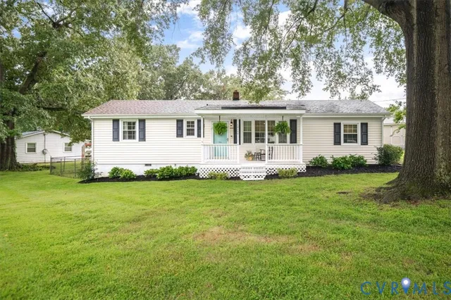 $2,250 | 16100 Gary Avenue, Chester, VA 23831
