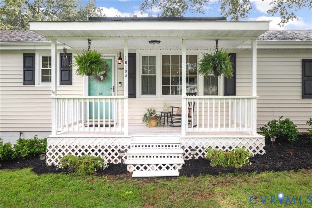 16100 Gary Avenue Chester, VA 23831 - Photo 3 of 47