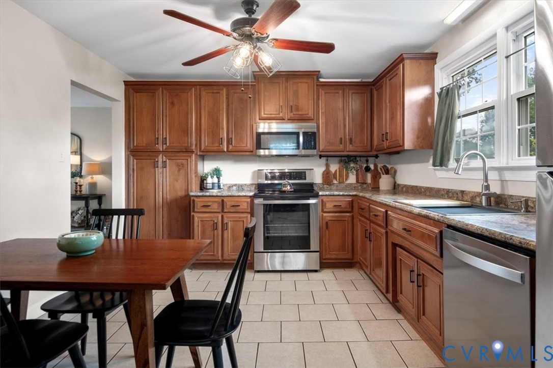 16100 Gary Avenue Chester, VA 23831 - Photo 32 of 47