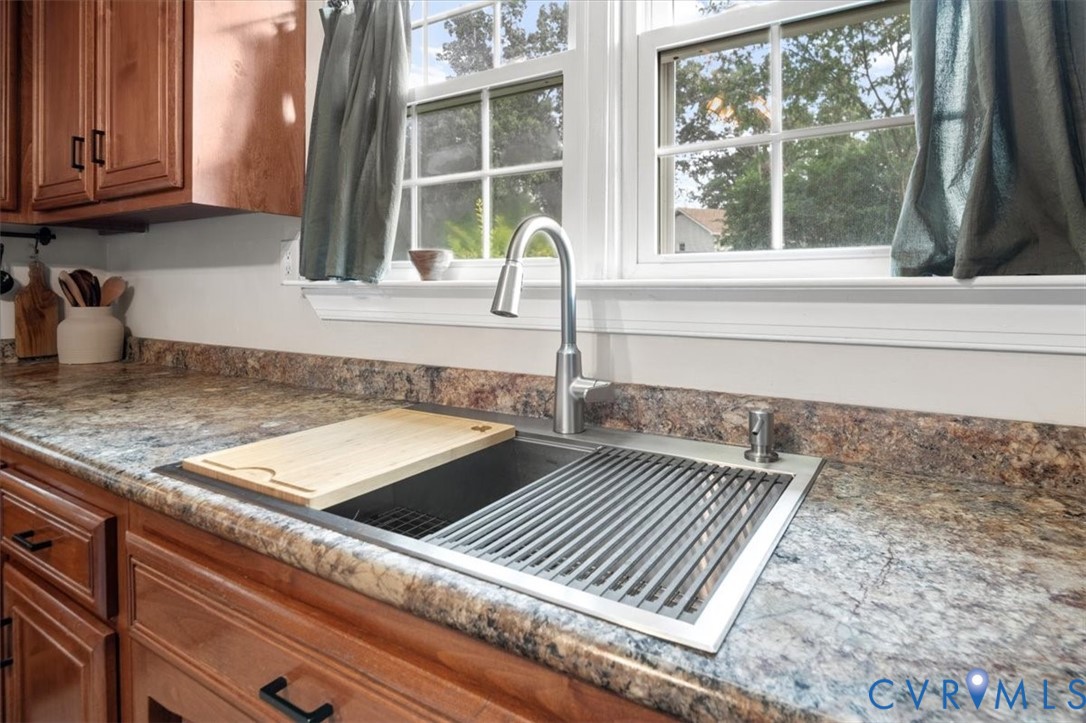 16100 Gary Avenue Chester, VA 23831 - Photo 34 of 47