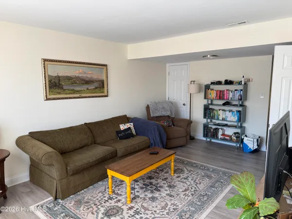 $1,150 | 3810 Symi Circle, Unit 20, Morehead City, NC 28557