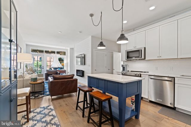 $725,000 | 141 West, Unit 308, Annapolis, MD 21401